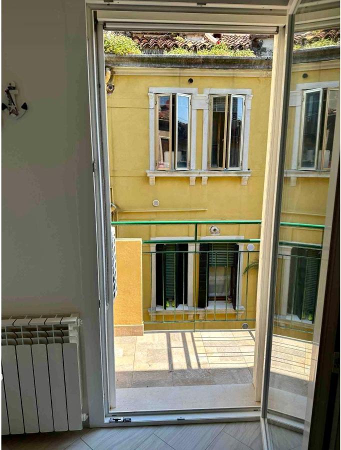 Appartamento 3 Camere Da Letto - Holiday House 2 Velence Kültér fotó